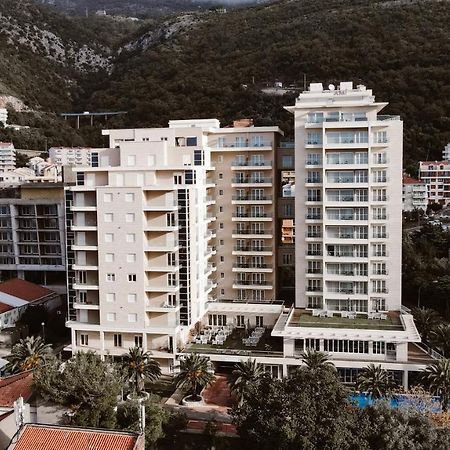 Hotel Ami Budva Petrovac Eksteriør billede