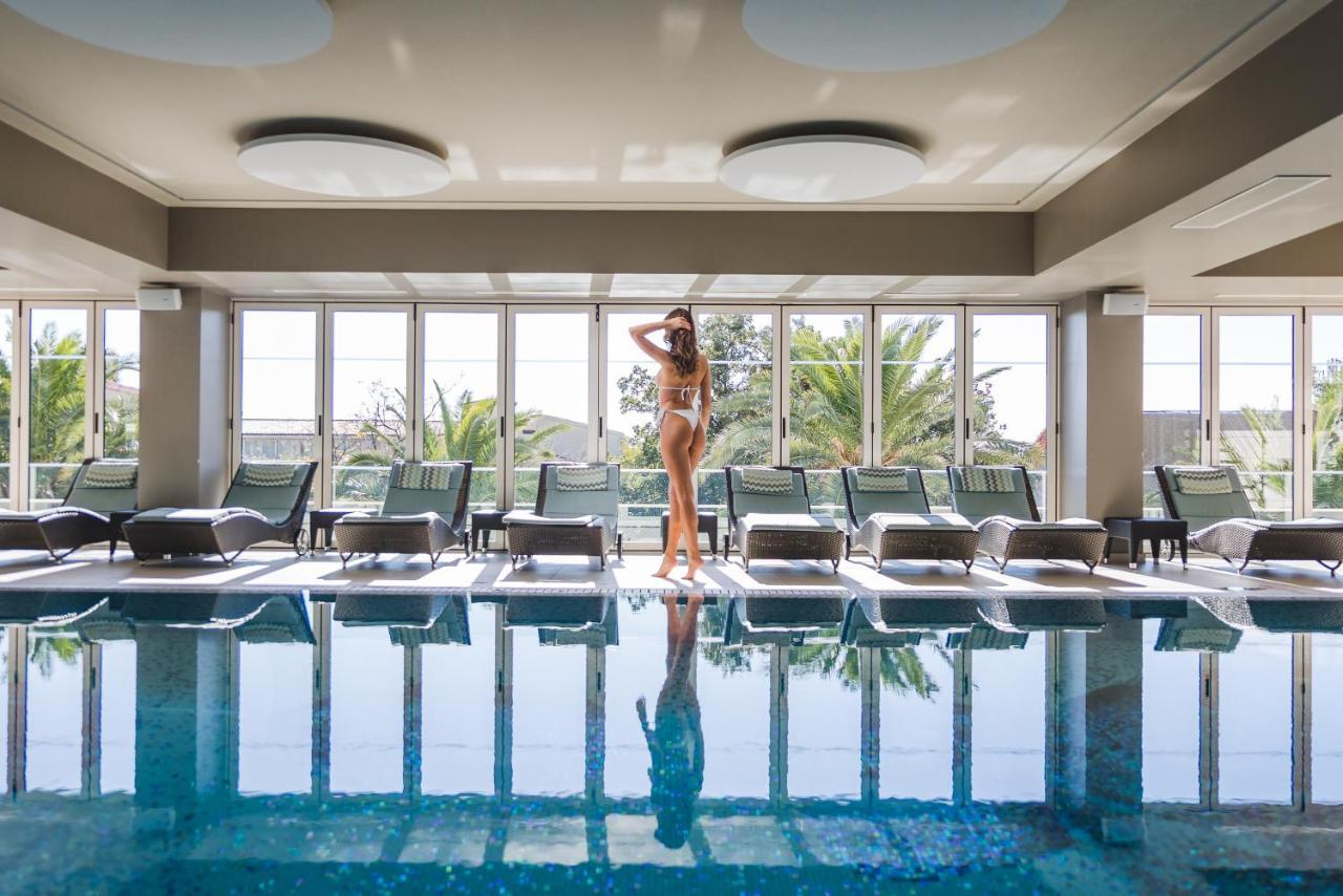 Hotel Ami Budva Petrovac Eksteriør billede