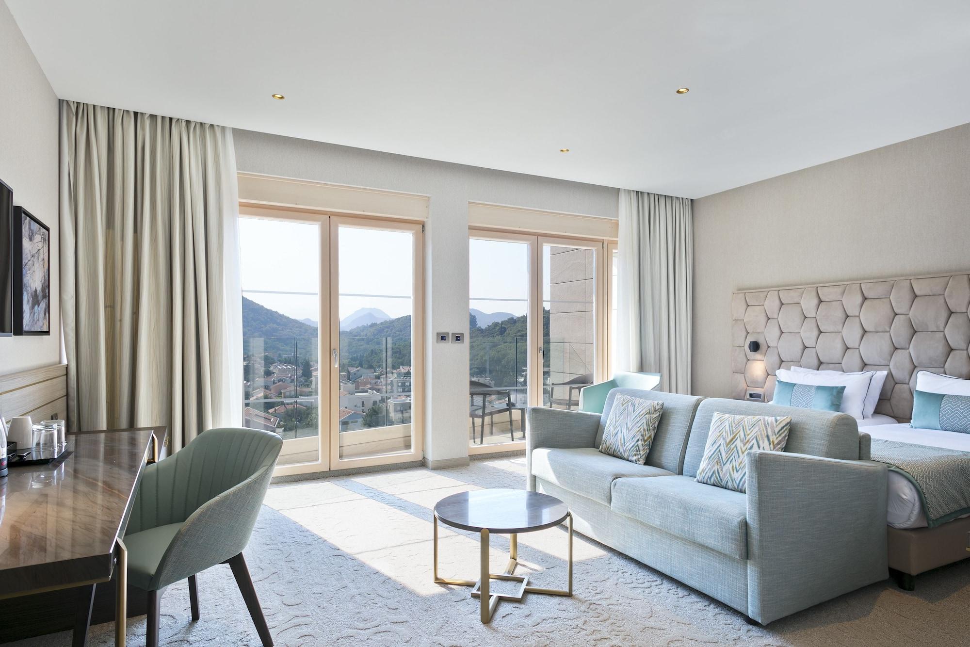 Hotel Ami Budva Petrovac Eksteriør billede