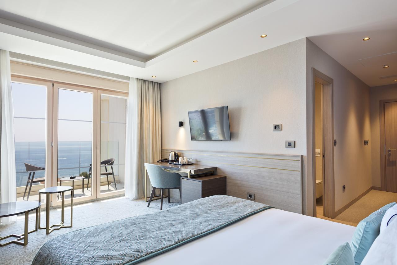 Hotel Ami Budva Petrovac Eksteriør billede