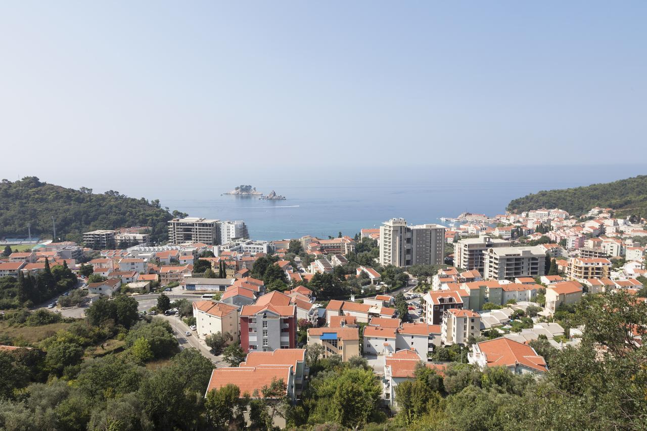Hotel Ami Budva Petrovac Eksteriør billede